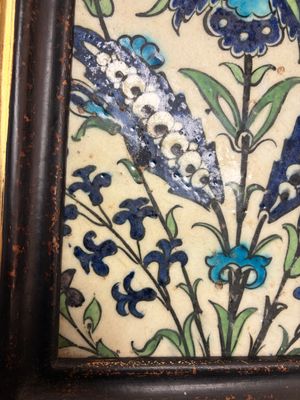 Two large polychrome Damascus pottery tiles with a flower — foto 9