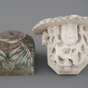 Two ornamental plaster casts: a stand and a console, 19/20th C. — photo 1