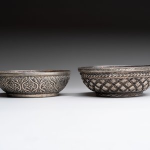 Two Ottoman silver repoussé hammam bowls, Turkey, 19th C. — photo 2