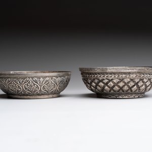 Two Ottoman silver repoussé hammam bowls, Turkey, 19th C. — photo 3