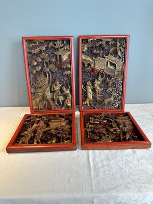 Two pairs of Chinese carved, lacquered and gilt-decorated wooden panels with figural design, 19th C. — foto 1