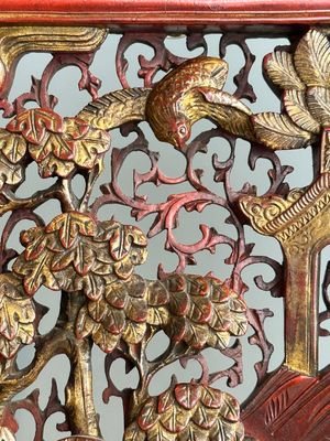 Two pairs of Chinese carved, lacquered and gilt-decorated wooden panels with figural design, 19th C. — foto 42