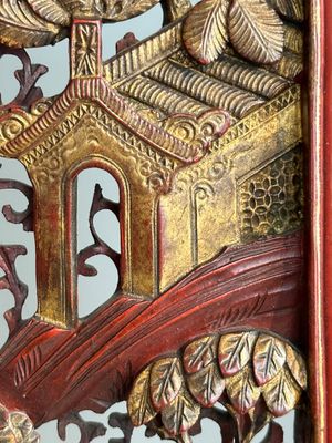 Two pairs of Chinese carved, lacquered and gilt-decorated wooden panels with figural design, 19th C. — foto 43