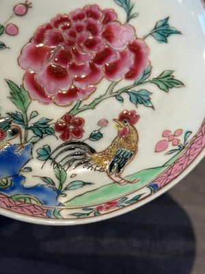 Two pairs of Chinese famille rose cups and saucers with pheasants and roosters, Yongzheng/Qianlong — photo 42