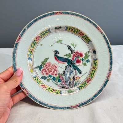 Two pairs of Chinese famille rose plates — foto 3