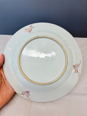 Two pairs of Chinese famille rose plates — foto 13