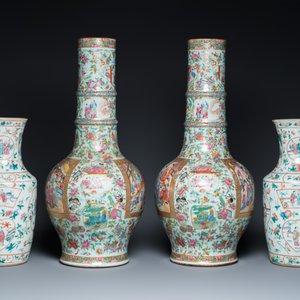 Two pairs of Chinese famille rose vases, 19th C. — photo 5