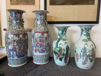 Two pairs of Chinese famille rose vases, 19th C. — 照片 1