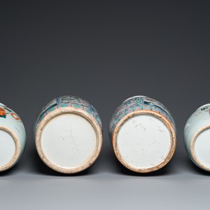 Two pairs of Chinese famille rose vases, 19th C. — 照片 8