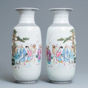 Two pairs of Chinese famille rose vases, Qianlong marks, Republic — 照片 8