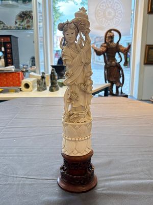 Two pairs of Chinese ivory 'elegant beauty' carvings, 'Da Hai 大海' mark, 19/20th C. — 照片 39