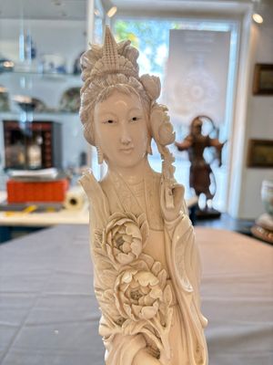 Two pairs of Chinese ivory 'elegant beauty' carvings, 'Da Hai 大海' mark, 19/20th C. — 照片 4