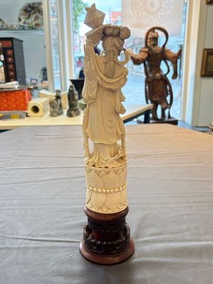 Two pairs of Chinese ivory 'elegant beauty' carvings, 'Da Hai 大海' mark, 19/20th C. — 照片 41