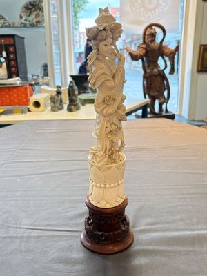 Two pairs of Chinese ivory 'elegant beauty' carvings, 'Da Hai 大海' mark, 19/20th C. — 照片 42