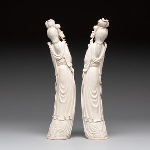 Two pairs of Chinese ivory 'elegant beauty' carvings, 'Da Hai 大海' mark, 19/20th C. — 照片 4