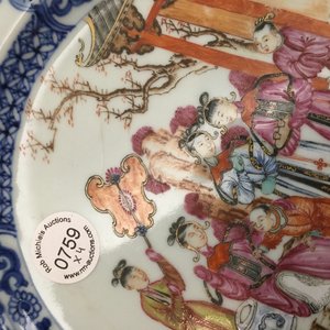 Two pairs of Chinese octagonal famille rose Mandarin plates, Qianlong, 18th C. — photo 9