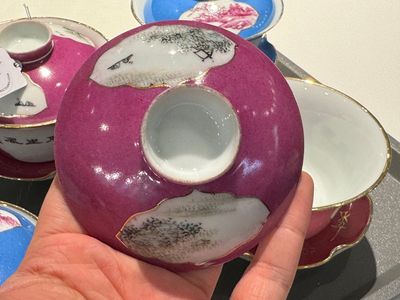Two pairs of Chinese qianjiang cai covered bowls and saucers, Lin Lu 岺盧 signed, 19/20th C. — 照片 11