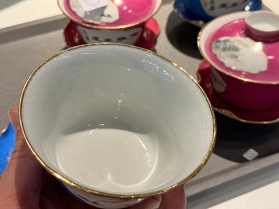 Two pairs of Chinese qianjiang cai covered bowls and saucers, Lin Lu 岺盧 signed, 19/20th C. — 照片 7