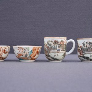 Two pairs of fine Chinese famille rose cups and saucers, Yongzheng/Qianlong — 照片 26