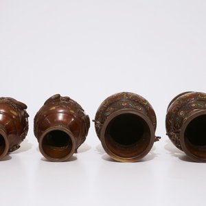 Two pairs of Japanese bronze and champlevé vases, Meiji, 19th C. — photo 6