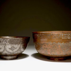 Two Persian engraved tinned copper bowls, prob. Iran, 18th C. — photo 2