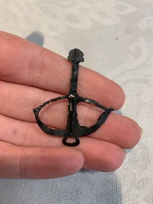 Two pewter-lead alloy pilgrim's badges, The Netherlands, 14/15th C. — photo 3