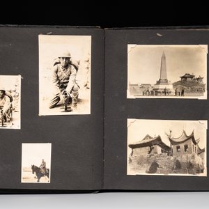 Two photo albums of a Japanese military academy and military operations in China, 1st half 20th C. — foto 5