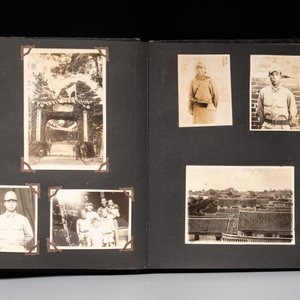 Two photo albums of a Japanese military academy and military operations in China, 1st half 20th C. — foto 10