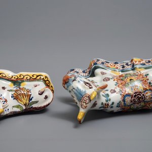 Two polychrome Dutch Delft models of recumbent cows, 18th C. — 照片 7