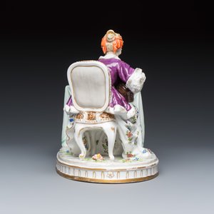 Two polychrome 'Hand Kiss' and 'Musician' porcelain groups — foto 11