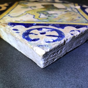Two polychrome maiolica tiles with a dog and a bear, Antwerp or Middelburg, late 16th C. — 照片 11
