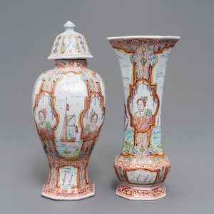 Two polychrome petit feu and gilded Dutch Delft vases with boats, 18th C. — 照片 2