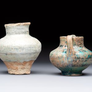Two Raqqa turquoise-glazed pottery jars with black design, Syria, 12/13th C. — photo 5
