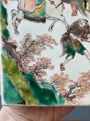 Two rectangular Chinese famille verte plaques, Kangxi — 照片 20