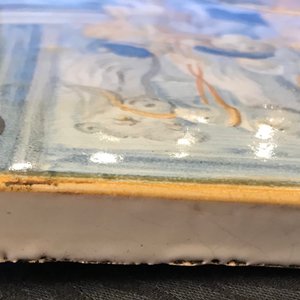 Two rectangular polychrome Castelli faience plaques, Italy, 18th C. — 照片 17