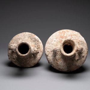 Two Roman terracotta wine or oil transport amphorae, 2nd/1st C. B.C. — photo 5