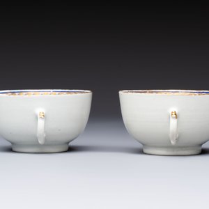 Two sets of Chinese export monogrammed polychrome cups and saucers, Qianlong/Jiaqing — photo 6