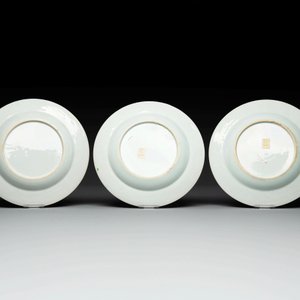 Two sets of six Chinese famille rose plates with peonies, Yongzheng/Qianlong — photo 3