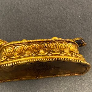 Two Sino-Tibetan gilt bronze figures, 19th C. — 照片 20