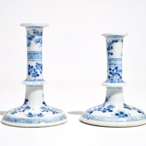 Two small Chinese blue and white candlesticks, Kangxi — 照片 4