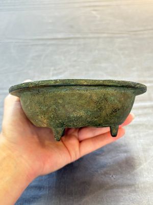 Two small Chinese bronze brush washers, Dong Chang Qi 董昌器 and Da Xiang Yuan Nian 大象元年 marks, Yuan/Ming — 照片 4