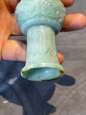 Two small Chinese jade vases and two snuff bottles, 19th C. — photo 28
