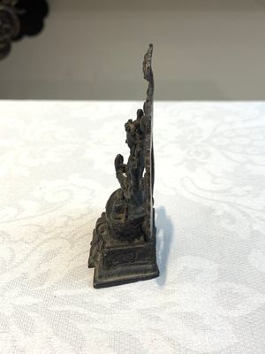 Two small Sino-Tibetan bronze Buddhas, 19/20th C. — photo 3