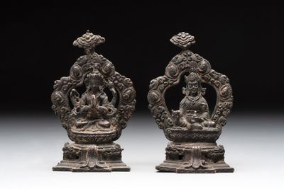 Two small Sino-Tibetan bronze Buddhas, 19/20th C.