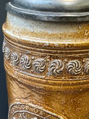 Two stoneware jugs with pewter lids, one with a coat of arms and dated 1636, Germany, 17th C. — photo 16