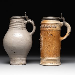 Two stoneware jugs with pewter lids, one with a coat of arms and dated 1636, Germany, 17th C. — photo 3