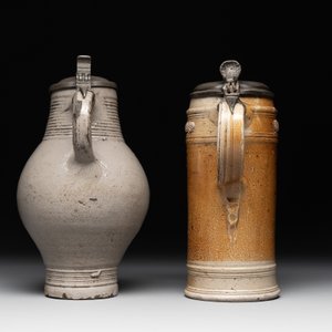 Two stoneware jugs with pewter lids, one with a coat of arms and dated 1636, Germany, 17th C. — photo 4