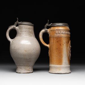 Two stoneware jugs with pewter lids, one with a coat of arms and dated 1636, Germany, 17th C. — photo 5