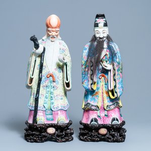 Two tall Chinese famille rose 'Star god' figures, 19th C. — photo 1