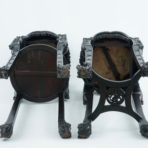 Two tall round Chinese carved wood stands with marble top, 19/20th C. — photo 7